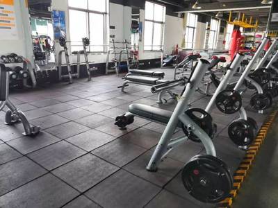 為什么你的健身房會“跑路”？鄭州24家健身房倒閉原因深度剖析